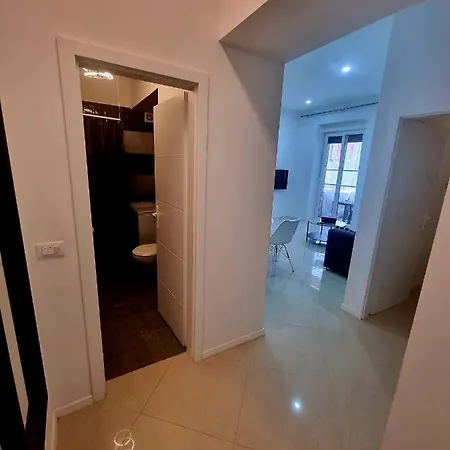 Bass Apartment